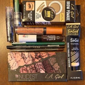 L.A. Girl Eyeshadow & Brow Set in Pink, Brown, Gold
